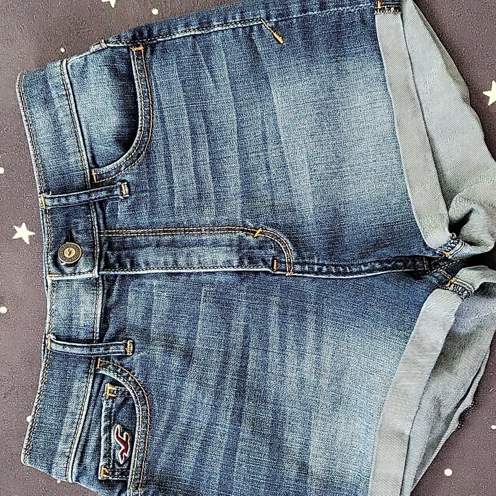 Hollister Jean Shorts Hi-Rise Size 0 (24)